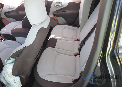 2015 Jeep Renegade Latitude из США, поврежденный, VIN ZACCJBBT0FPB59554